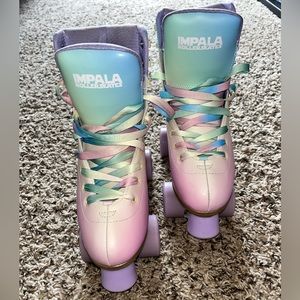 Impala roller skates, Size: 8, Color: rainbow